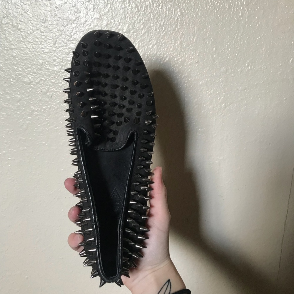 UNIF HELLRAISERS